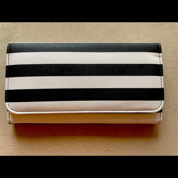 NEW KUT FROM THE KLOTH SLIM STRIPED WALLET - Picture 2 of 5